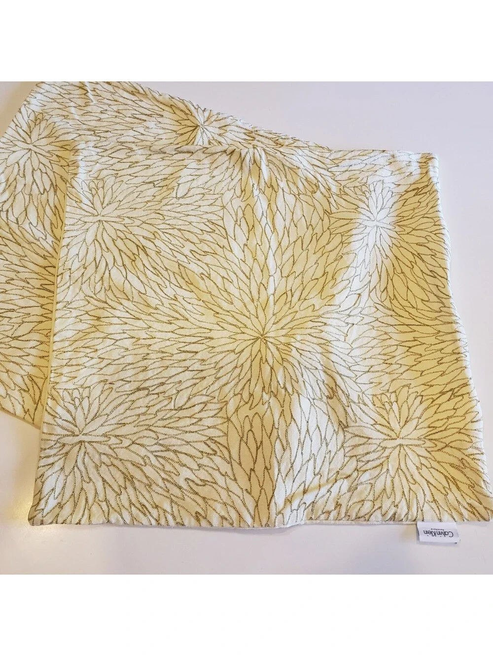 Calvin Klein Throw Pillow Covers QTY 2 Pale Yellow Gold Metallic Thread Flowers